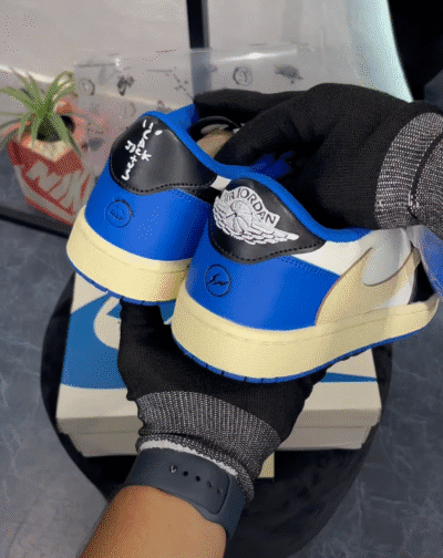 Jordan 1 Low Fragment Design x Travis Scott