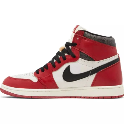 Nike Air Jordan 1 Retro High Chicago Lost and Found 