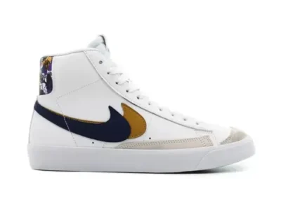 BLAZER MID 77 SE DOUBLE SWOOSH WHITE BLUE VOID METALLIC GOLD 600x429 1 1