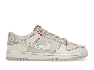 SB DUNK LOW LIGHT OREWOOD BROWN SASHIKO