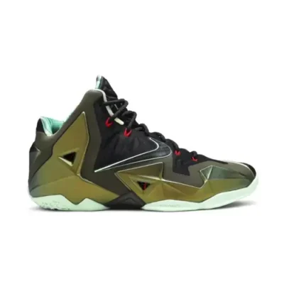 LEBRON 11 KINGS PRIDE 600x400 1 1