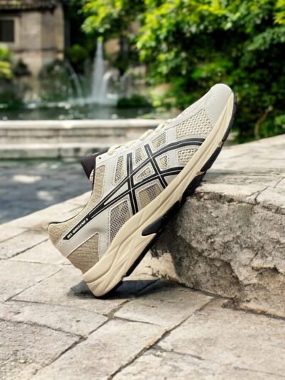 Asics gel contend 4 cream black