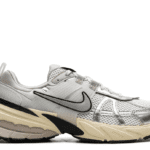 Nike V2K Run Metallic Silver