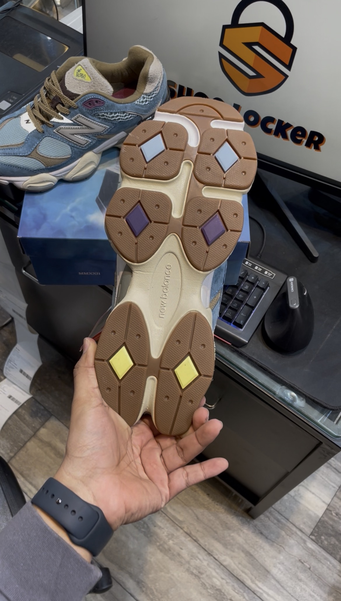 NEW BALANCE 9060 X BODEGA AGE OF DISCOVERY - Image 6