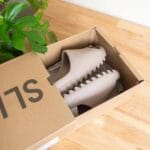 ADIDAS YEEZY SLIDES PURE UA QUALITY