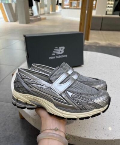 New Balance 1906L Metallic Silver