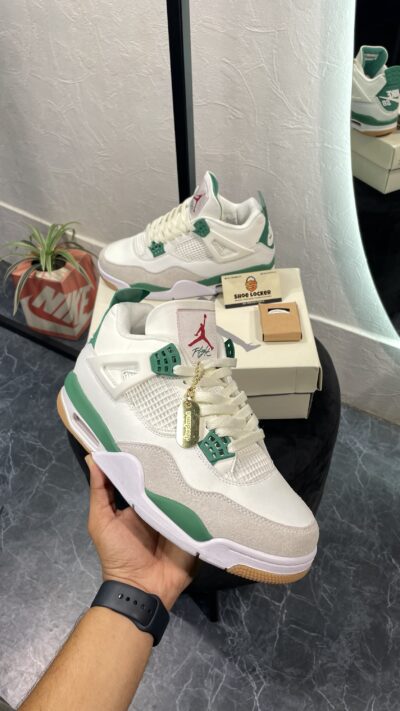 AIR JORDAN 4 PINE GREEN - Image 7