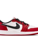 Air Jordan 1 Retro Low Chicago