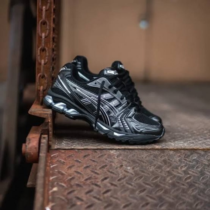 ASICS GEL Kayano 14 Black Pure Silver
