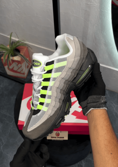 Nike Air Max 95 Neon Big Bubble