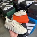 Nike Mind 002 Light Khaki