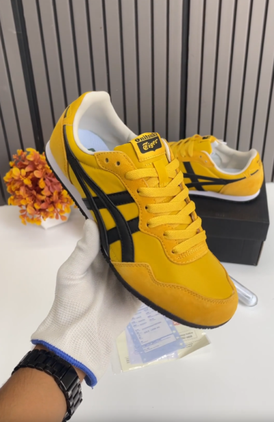 Onitsuka Tiger Serrano Lace Up Yellow Black