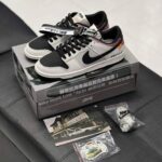 DUNK LOW AE 86 Initial D